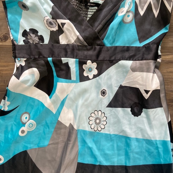 Vero Moda Y2K Black And Blue Tank - Picture 2 of 5